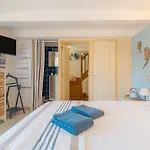 Les Fenieres Bed & Breakfast
