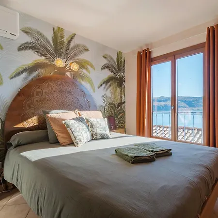 Les Fenieres Panzió