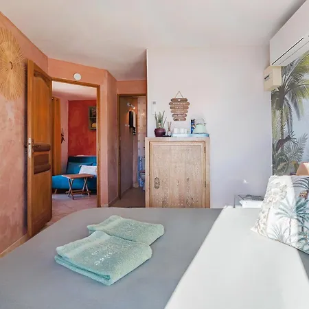 Les Fenieres Panzió 3*